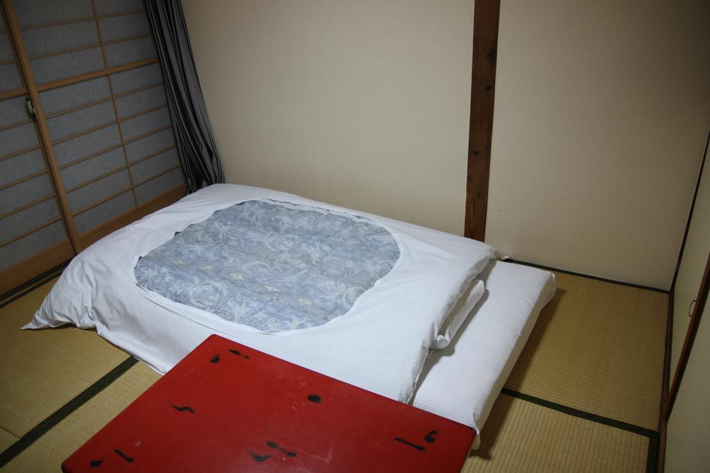 Chizuru Ryokan Hiroshima Exterior foto